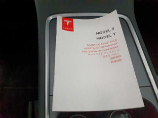 Tesla Model 3 foto 10