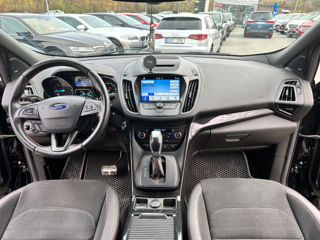 Ford Kuga foto 9