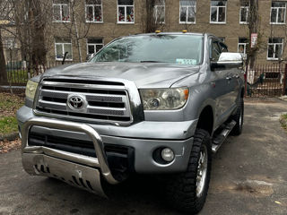 Toyota Tundra