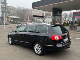 Volkswagen Passat foto 4