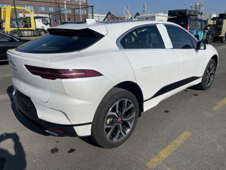 Jaguar I-Pace фото 6