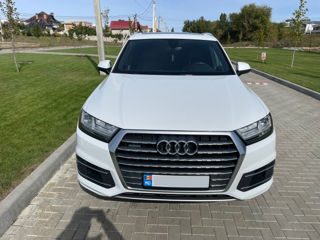 Audi Q7 foto 2