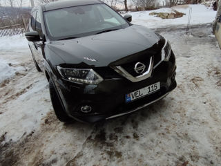 Nissan X-Trail foto 3