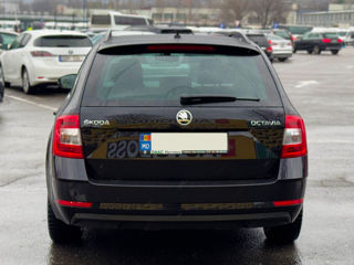 Skoda Octavia foto 8