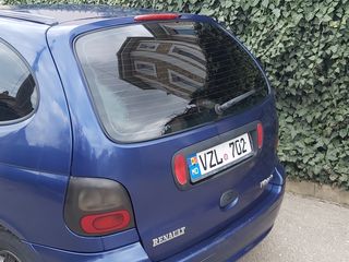 Renault Scenic foto 8