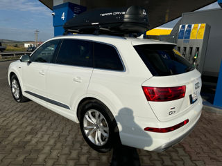 Audi Q7 foto 2