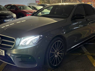 Mercedes E-Class foto 10