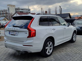 Volvo XC90 foto 9