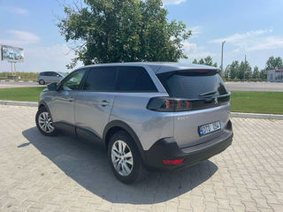 Peugeot 5008 foto 3