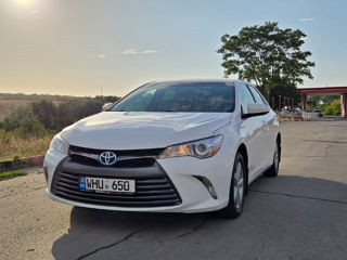 Toyota Camry foto 1