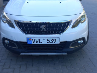 Peugeot 2008 foto 4