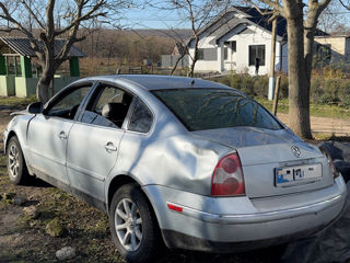 Volkswagen Passat foto 3