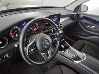 Mercedes GLC foto 7