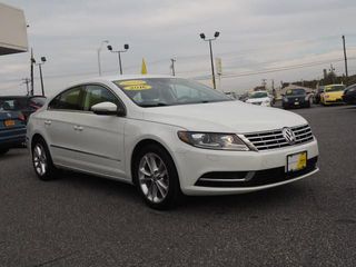 Volkswagen Passat CC foto 1