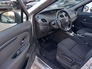 Renault Grand Scenic foto 7