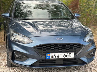 Ford Focus ST foto 1