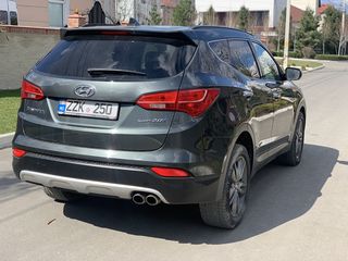 Hyundai Santa FE foto 6