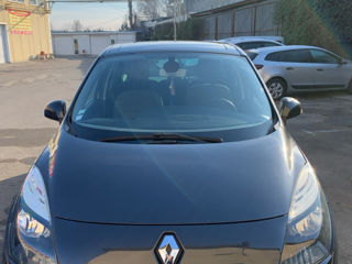 Renault Grand Scenic foto 6