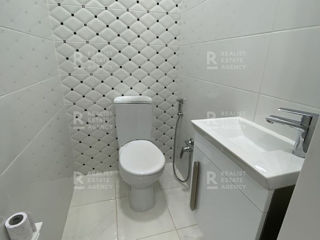 Apartament cu 2 camere, 80 m², Centru, Chișinău foto 10