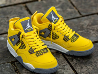 Nike Air Jordan 4 Retro Yellow Unisex foto 2