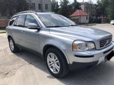 Volvo XC90 foto 1