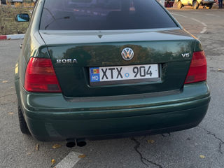 Volkswagen Bora foto 2