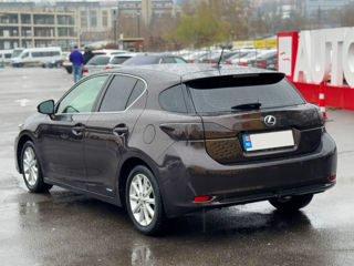 Lexus CT Series foto 9