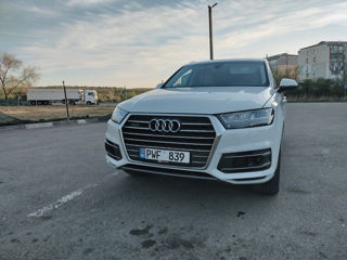 Audi Q7 foto 2