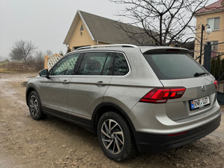 Volkswagen Tiguan foto 5