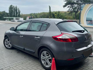 Renault Megane foto 3