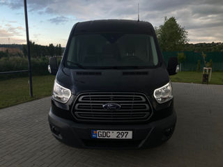 Ford Transit foto 1