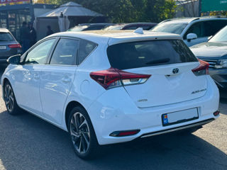 Toyota Auris foto 6