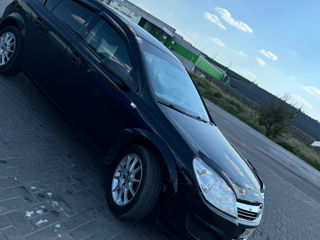 Opel Astra foto 2