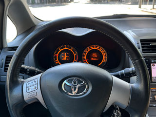 Toyota Auris foto 5