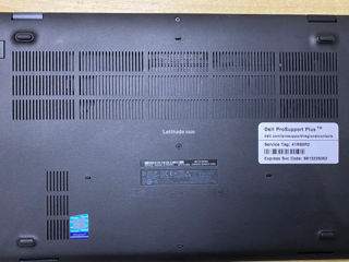 Puternic Dell Latitude 5500 15.6" IPS Intel Core i7-8665U,8 Core,SSD NVME 512Gb,RAM 16GB foto 6