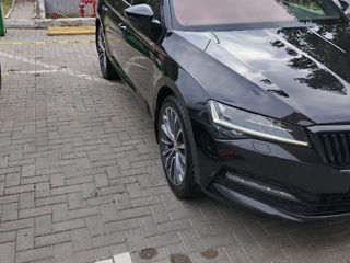 Skoda Superb foto 4