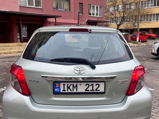 Toyota Yaris foto 3