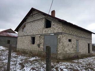 Casa nefinisata in Brăviceni, Orhei foto 2