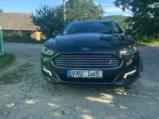 Ford Mondeo foto 4