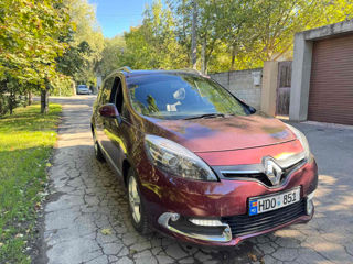 Renault Grand Scenic foto 1