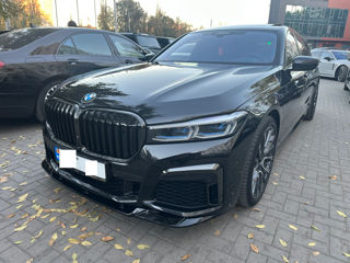 BMW 7 Series foto 2