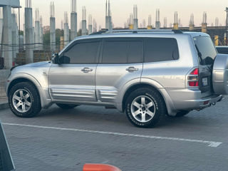 Mitsubishi Montero Sport foto 7