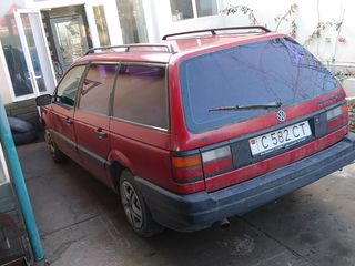 Volkswagen Passat foto 1