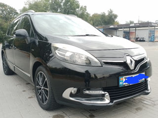 Renault Grand Scenic foto 2