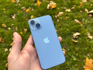 iPhone 14 (blue)