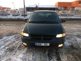 Dodge Caravan foto 2