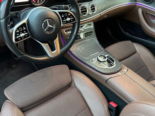 Mercedes E-Class foto 8