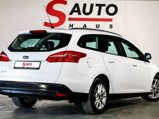 Ford Focus foto 2