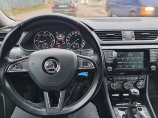 Skoda Superb foto 5