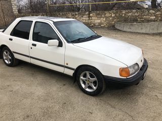 Ford Sierra foto 2